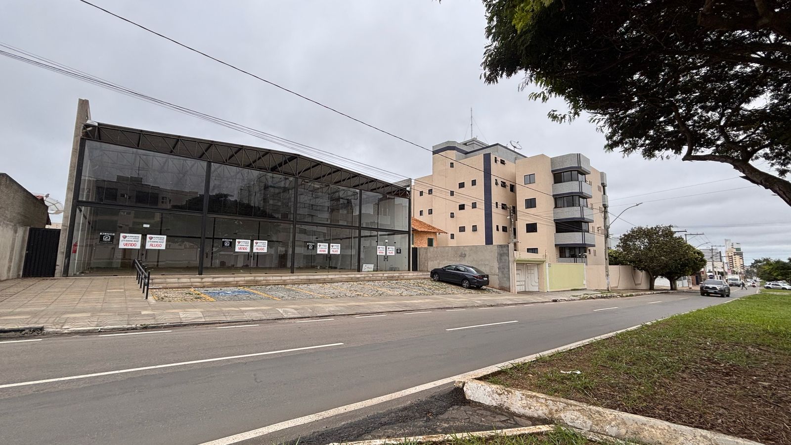 Galpão Para Locação Av. Brasil